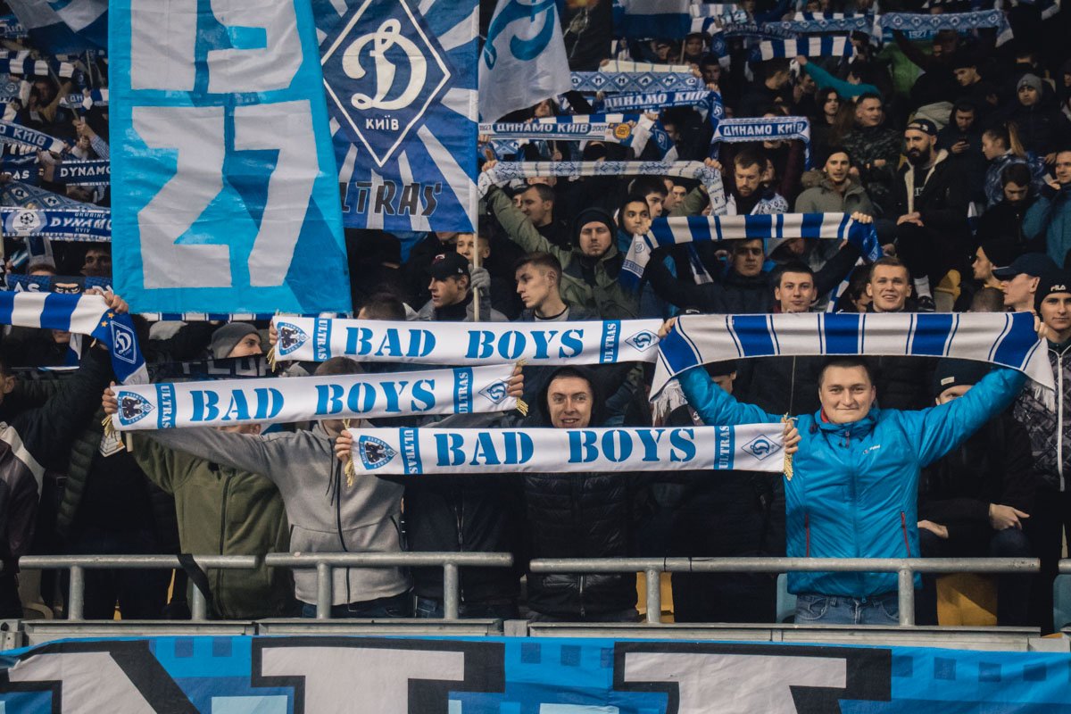 Ультрас поддерживали своих любимцев как всегда горячо и громко Ультрас поддерживали своих любимцев как всегда горячо и громко