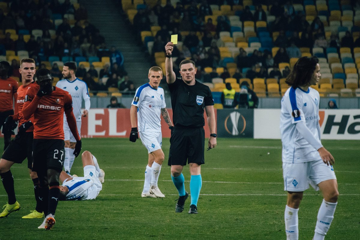 Французские защитники попросту не успевали за быстрыми ногами динамовцев Французские защитники попросту не успевали за быстрыми ногами динамовцев