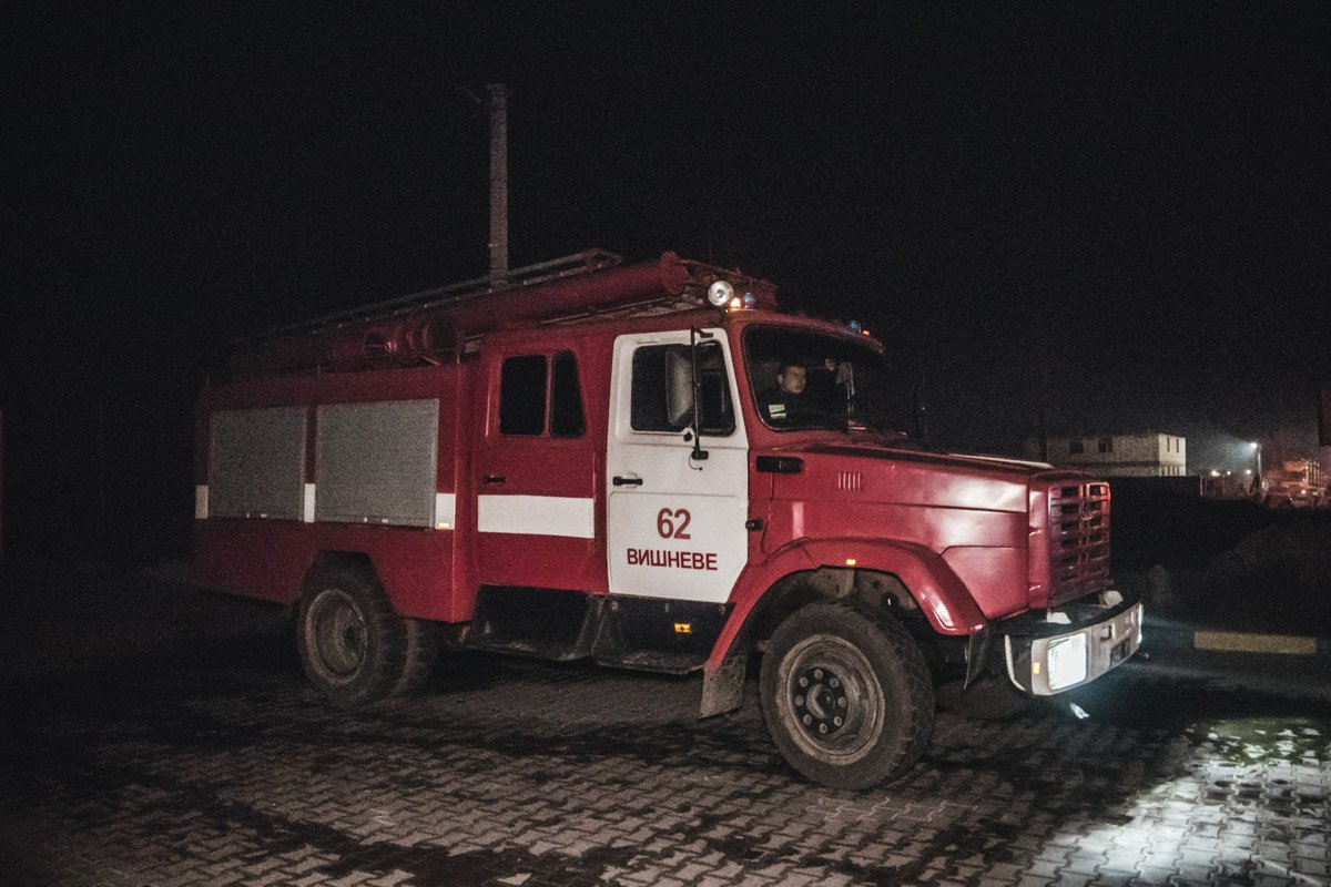 На месте работали спасатели, а также дежурили медики и правоохранители На месте работали спасатели, а также дежурили медики и правоохранители