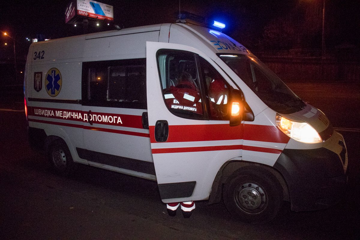 На месте работали медики и полиция