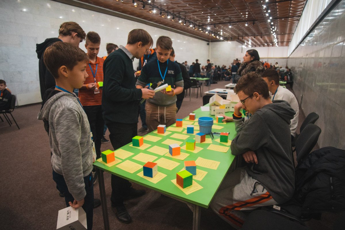 Гарри Каспаров отдыхает Гарри Каспаров отдыхает