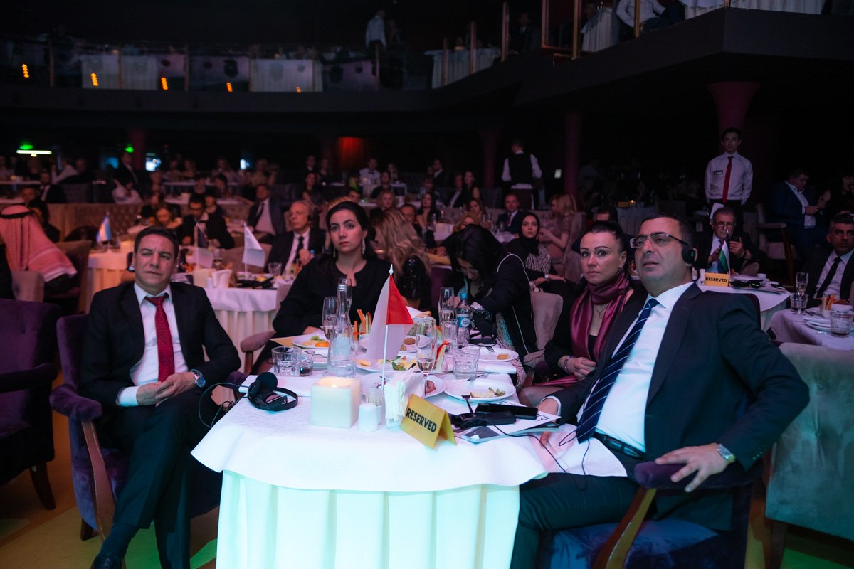 Из 50 послов в Киев приехало только 35