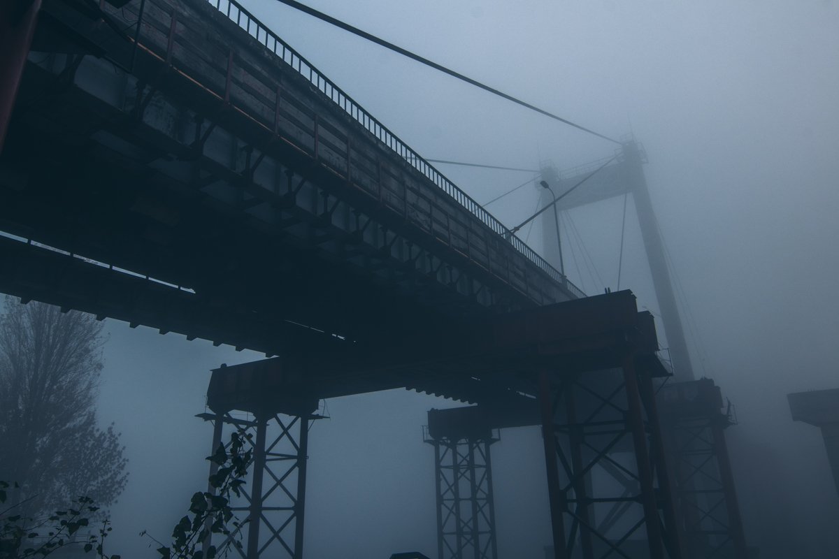 Мост с такого ракурса выглядит очень могущественно Мост с такого ракурса выглядит очень могущественно