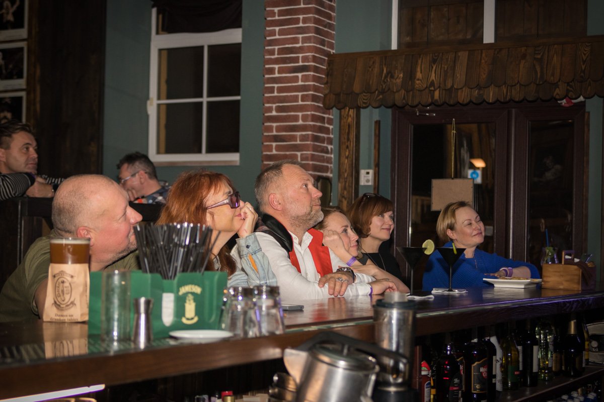 Юмор радиоведущего можно назвать поистине британским