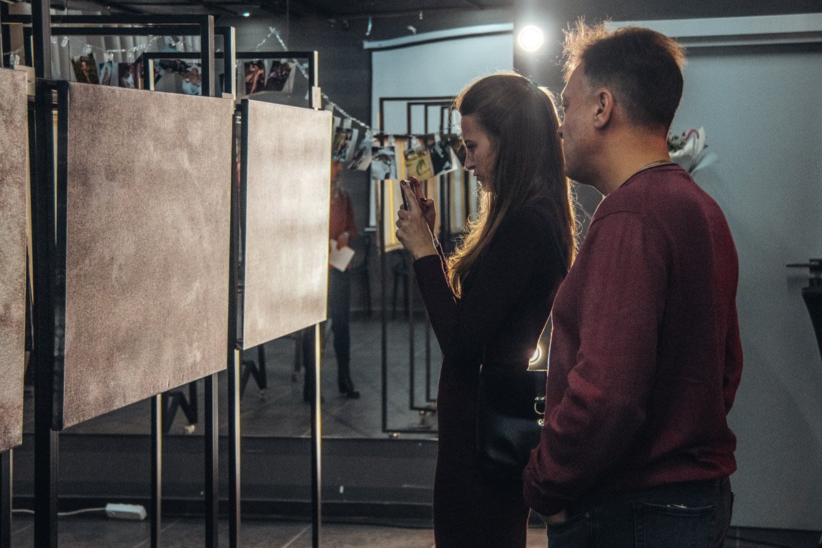 Несмотря на откровенность, фото получились не вульгарными, а очень глубокими и эстетичными