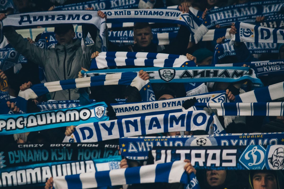 Яркая игра команды радовала фанатов Яркая игра команды радовала фанатов