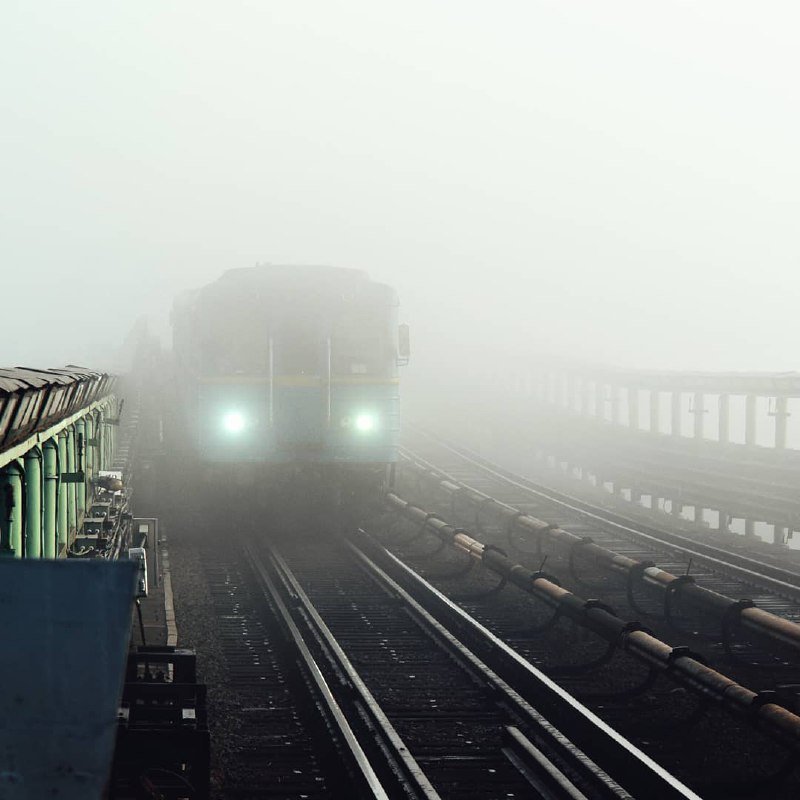Последнее время, мы все чаще встречаем поезда-призраки. Фото: @istetsen Последнее время, мы все чаще встречаем поезда-призраки. Фото: @istetsen