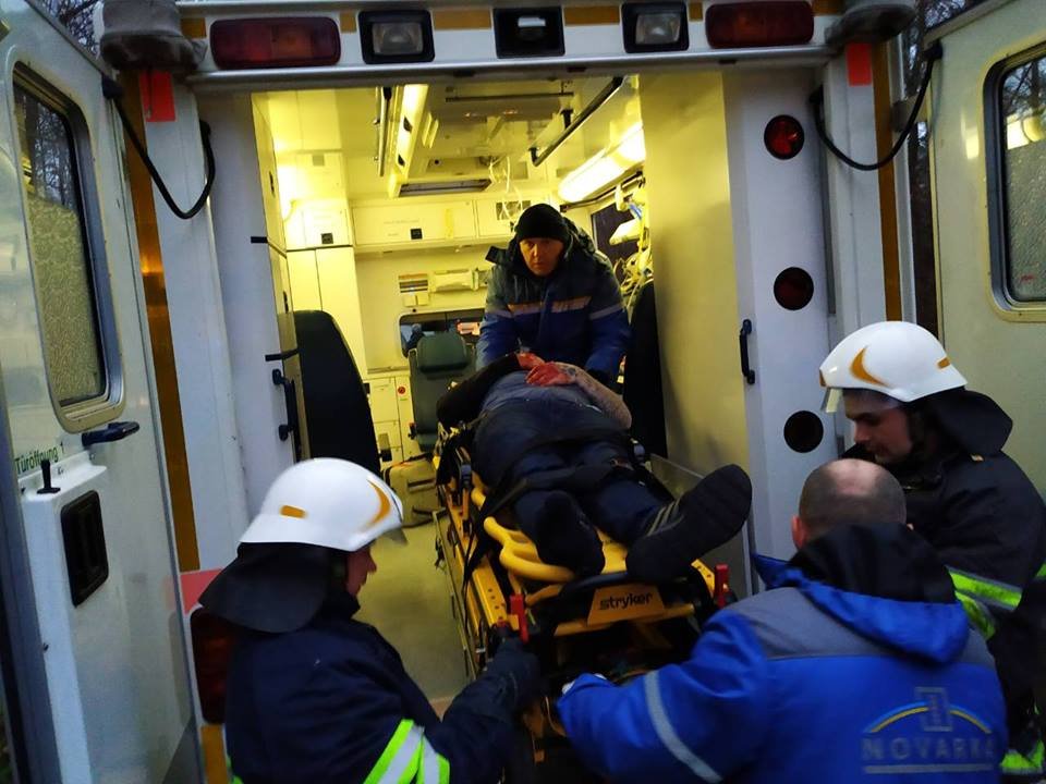 В результате аварии пострадали четыре человека