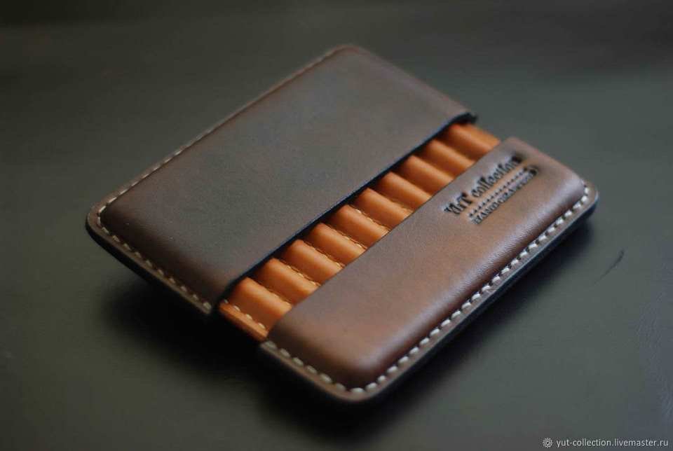 Портсигар - хороший подарок для курильщиков