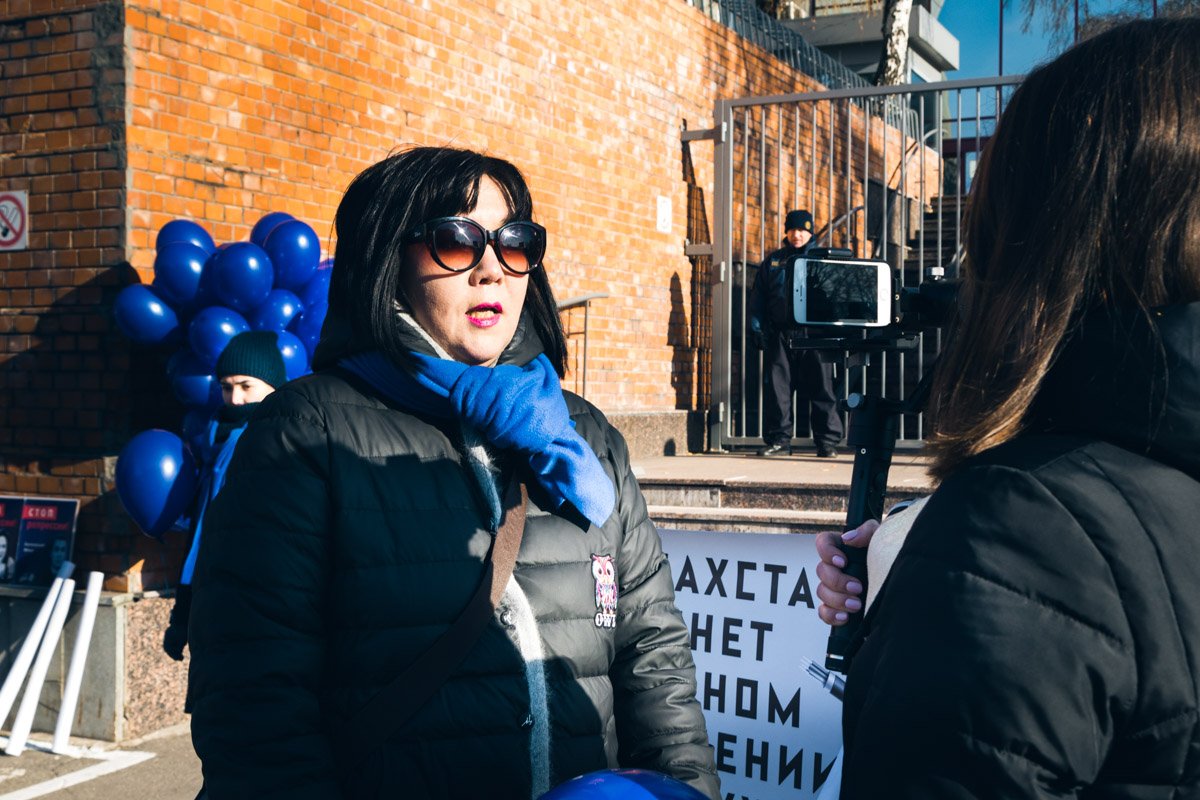 Политическая эмигрантка и журналистка Жанара Ахметова