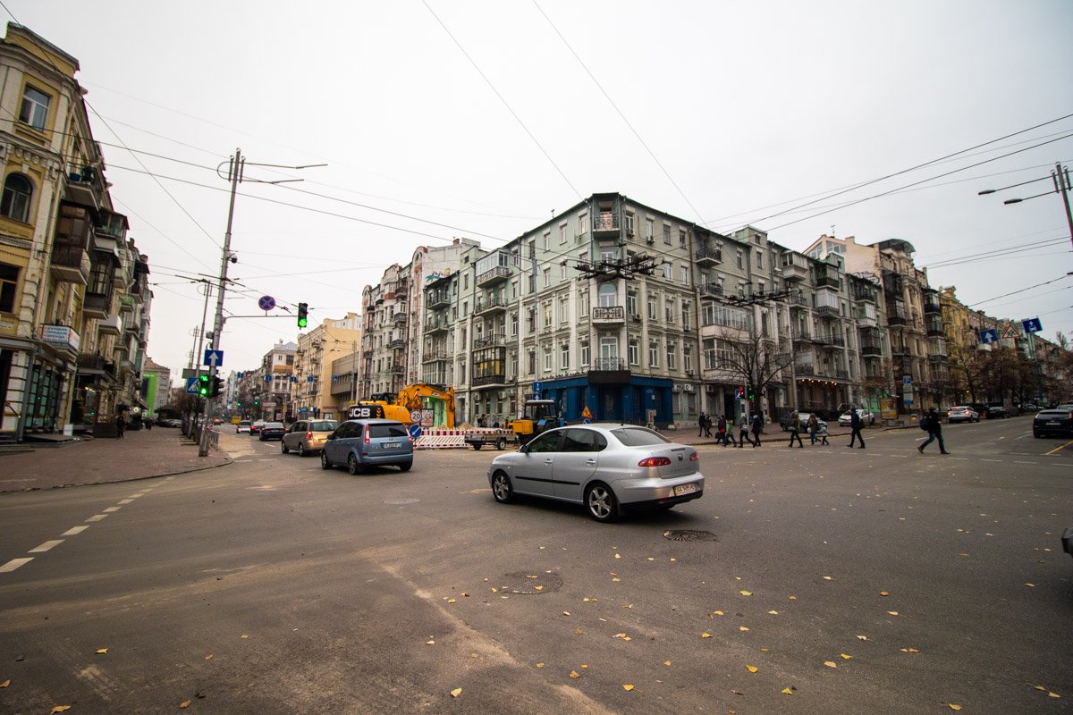 Транспортное движение на участке провала возобновили