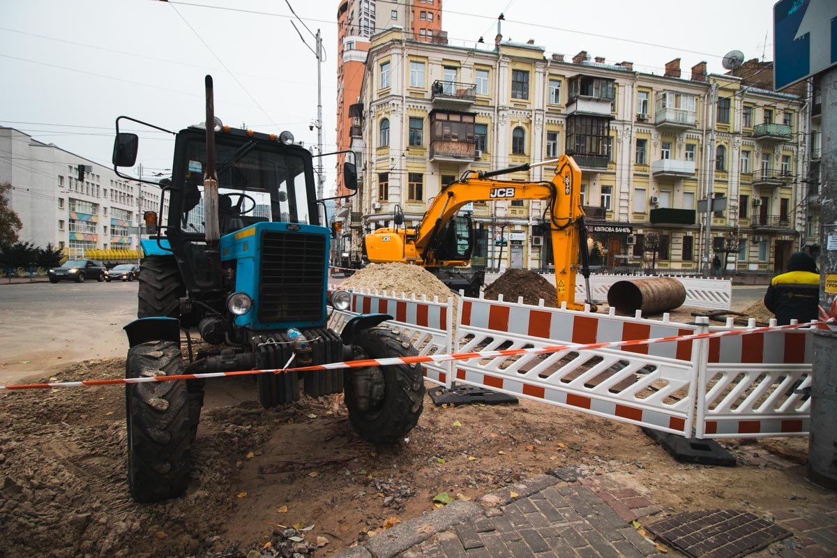 Подачу воды планируют возобновить 14 ноября до 15:00