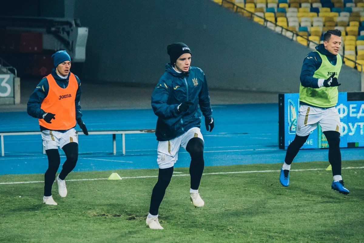 Динамовец Николай Шапаренко пребывает просто в фантастической форме, что повышает его шансы на дебют в ближайших матчах Динамовец Николай Шапаренко пребывает просто в фантастической форме, что повышает его шансы на дебют в ближайших матчах