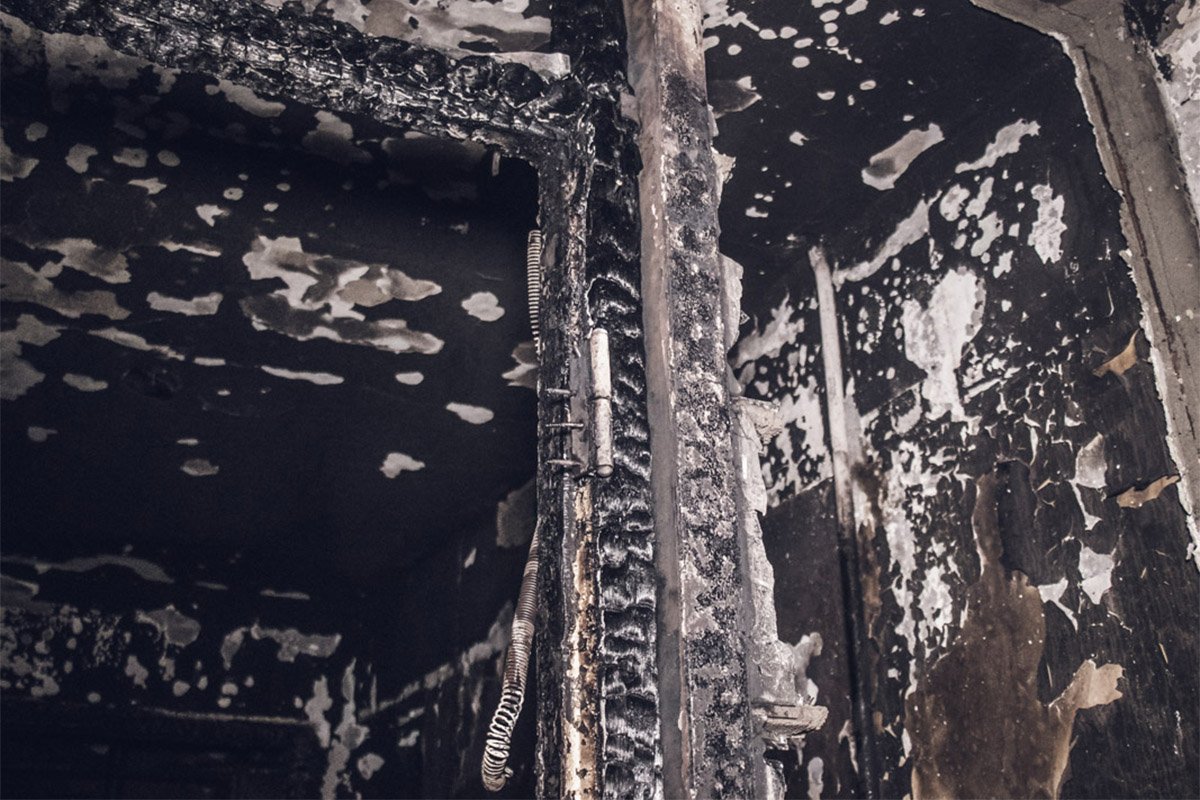 Опасность жителям дома не угрожает Опасность жителям дома не угрожает