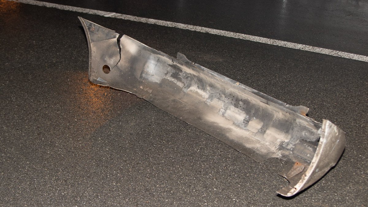 Daewoo лишился заднего бампера Daewoo лишился заднего бампера