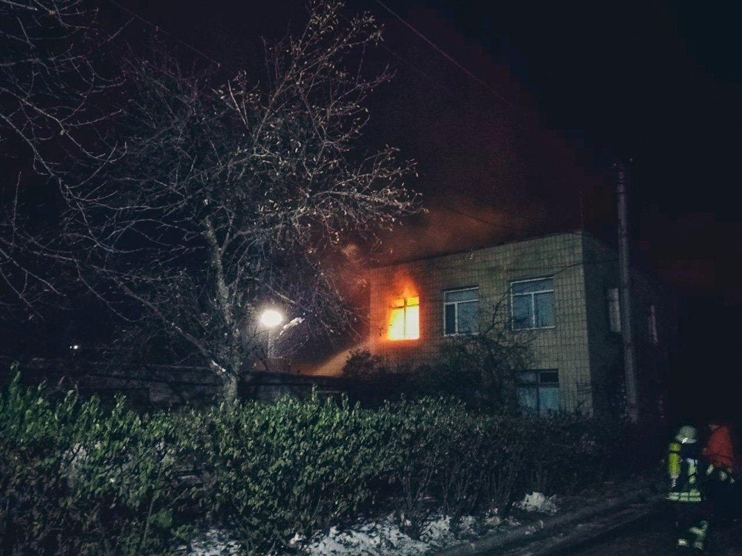 В ночь на 17 ноября в Киеве по адресу улица Оросительная, 5в произошел пожар