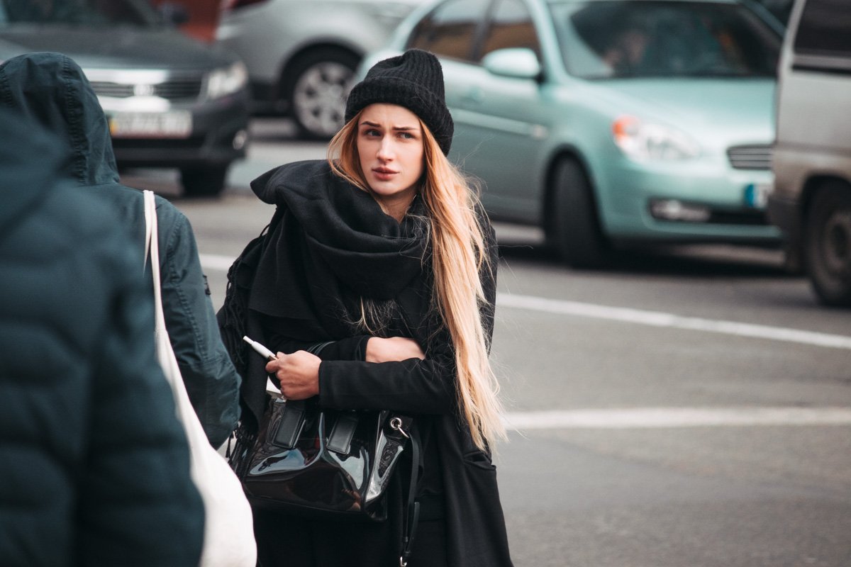 Лишний раз выходить на улицу в холодную погоду совсем не тянет Лишний раз выходить на улицу в холодную погоду совсем не тянет