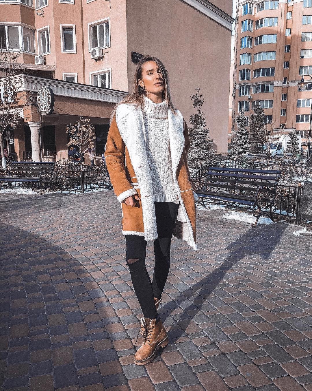 Выглядеть стильно можно даже морозы. Фото: @zagumennaya
