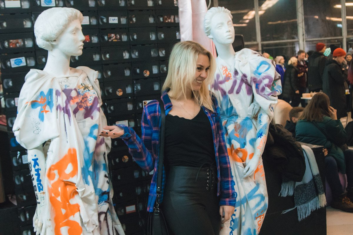 А для тех, кто стремился сделать яркие снимки, организаторы сделали атмосферные фотозоны