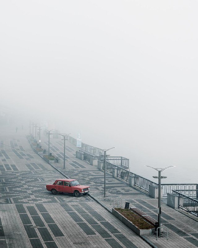 Яркие краски появляются там, где их совсем не ждешь. Фото: @zhukevych Яркие краски появляются там, где их совсем не ждешь. Фото: @zhukevych