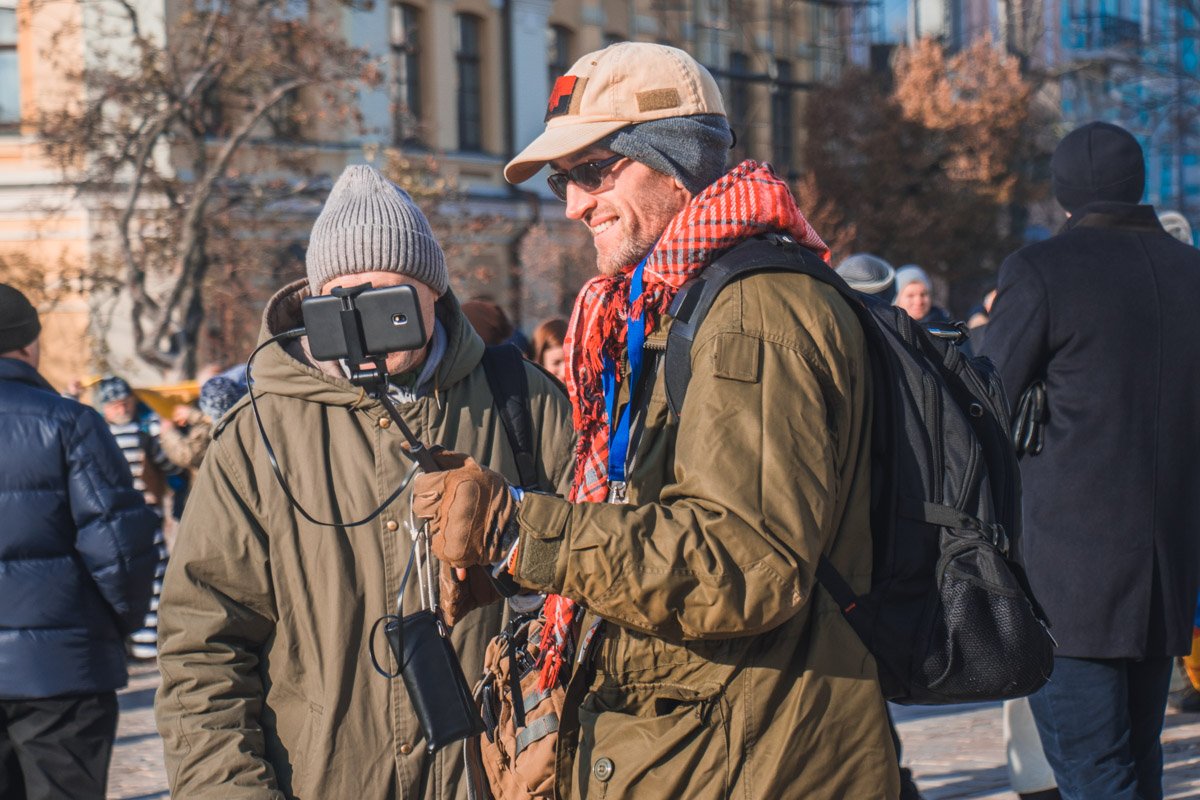 В свою очередь, ветераны в первую очередь хотели освобождения участников АТО из тюрем В свою очередь, ветераны в первую очередь хотели освобождения участников АТО из тюрем