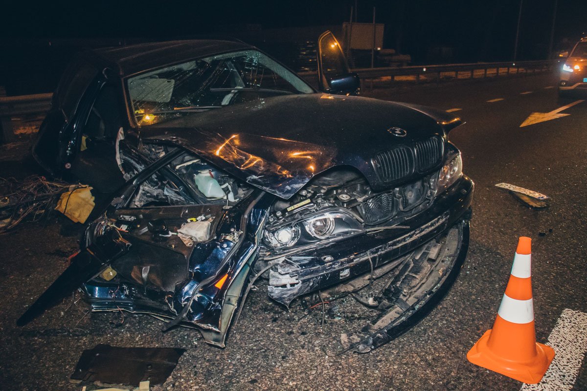 Мужчина за рулем BMW попытался уйти от столкновения