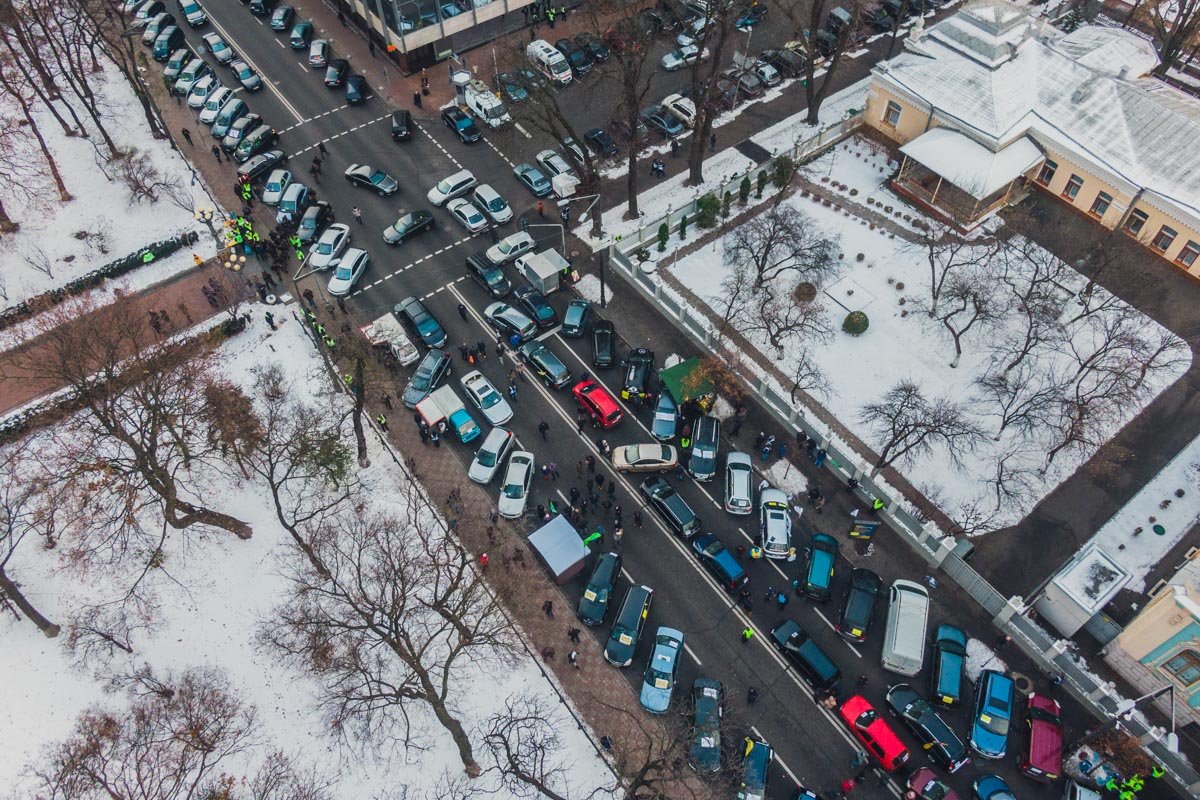 Автоактивисты призывают депутатов принять постановление, которое вернет законопроект №8487 в комитет ВР для последующего рассмотрения Автоактивисты призывают депутатов принять постановление, которое вернет законопроект №8487 в комитет ВР для последующего рассмотрения