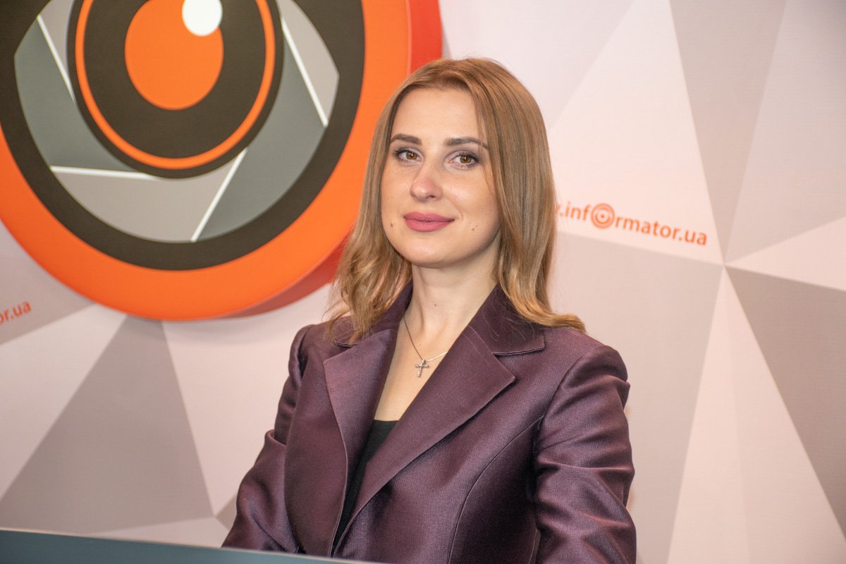 Дизайнер Катерина Лукашик поделилась советами о том, что лучше надеть на Новый год 2019 Дизайнер Катерина Лукашик поделилась советами о том, что лучше надеть на Новый год 2019