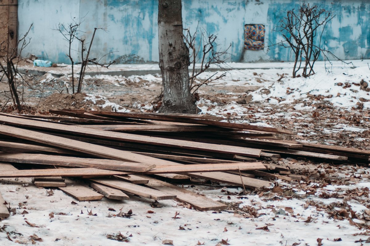 Эти доски тоже, возможно, пригодятся Эти доски тоже, возможно, пригодятся