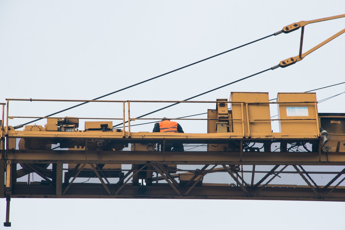 Застройщик должен сделать макет здания по скорректированному проекту и предоставить его властям