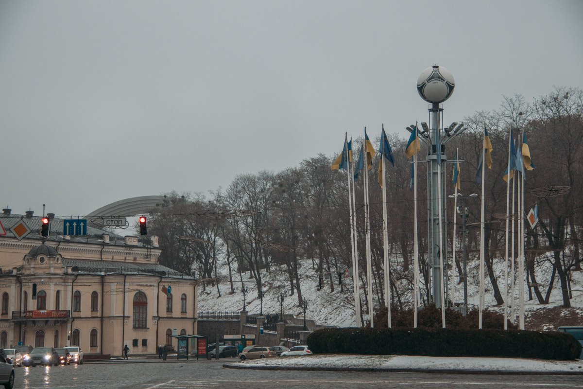 В Киеве "треснула" Арка дружбы народов