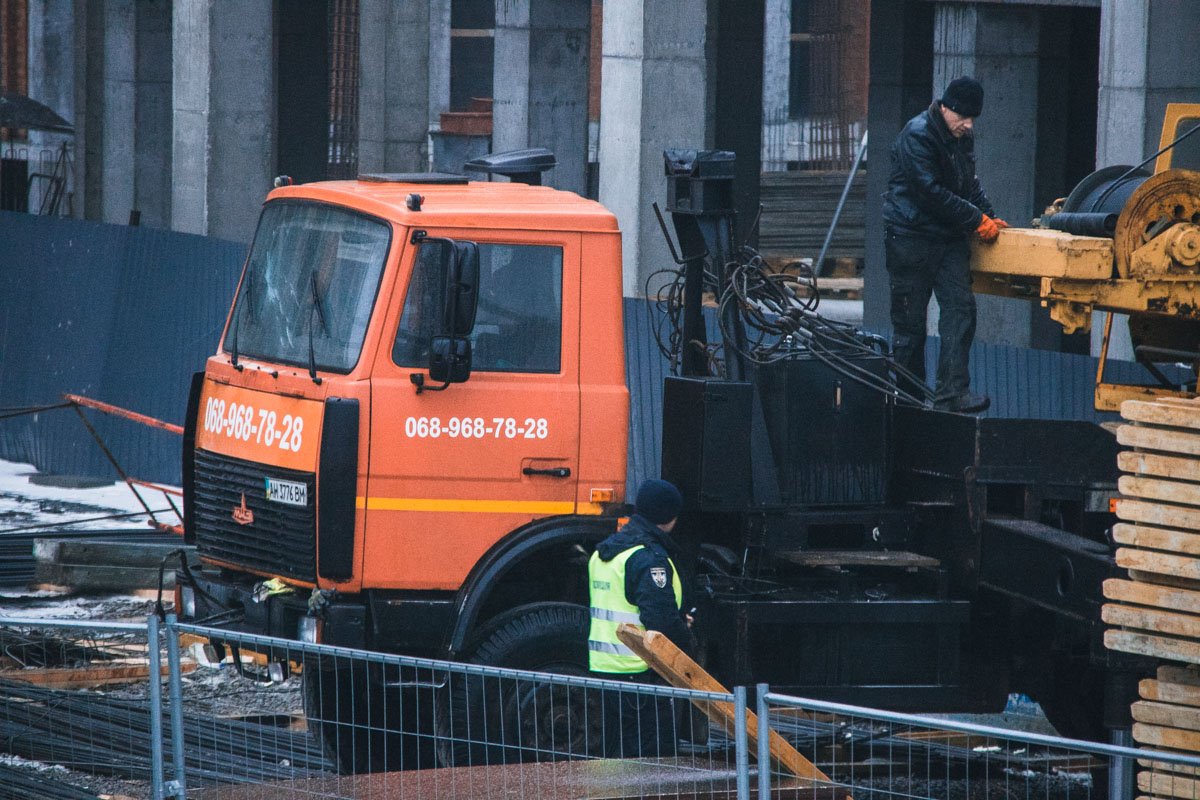 Инцидент произошел около 11:30, однако вызова в полицию не последовало Инцидент произошел около 11:30, однако вызова в полицию не последовало