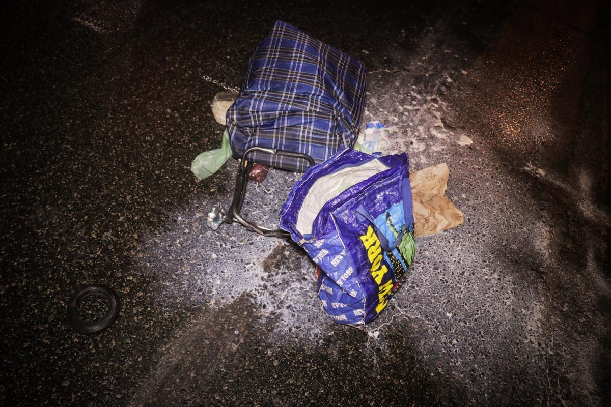 Ей было больше 80 лет Ей было больше 80 лет