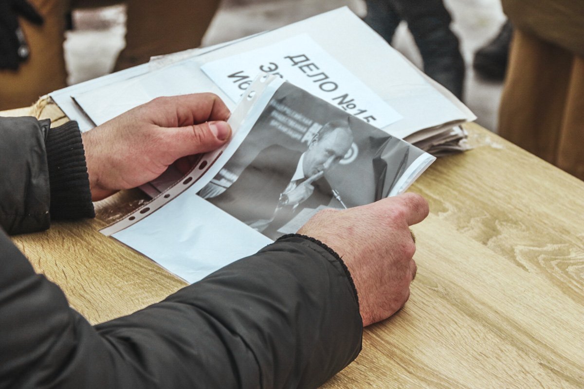 Каждый активист подходил к «сотруднику ФСБ» с вопросом о расследовании