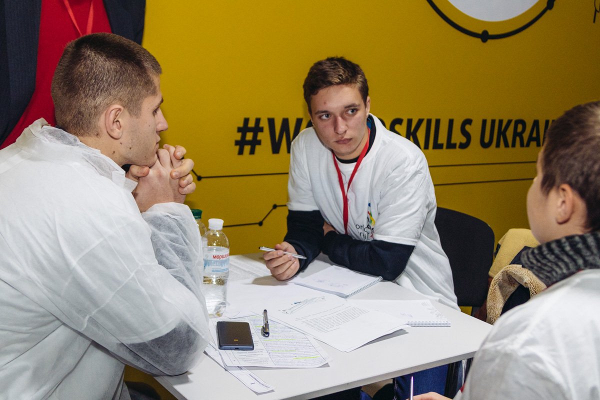 Сначала участники должны теоретически автоматизировать процесс Сначала участники должны теоретически автоматизировать процесс