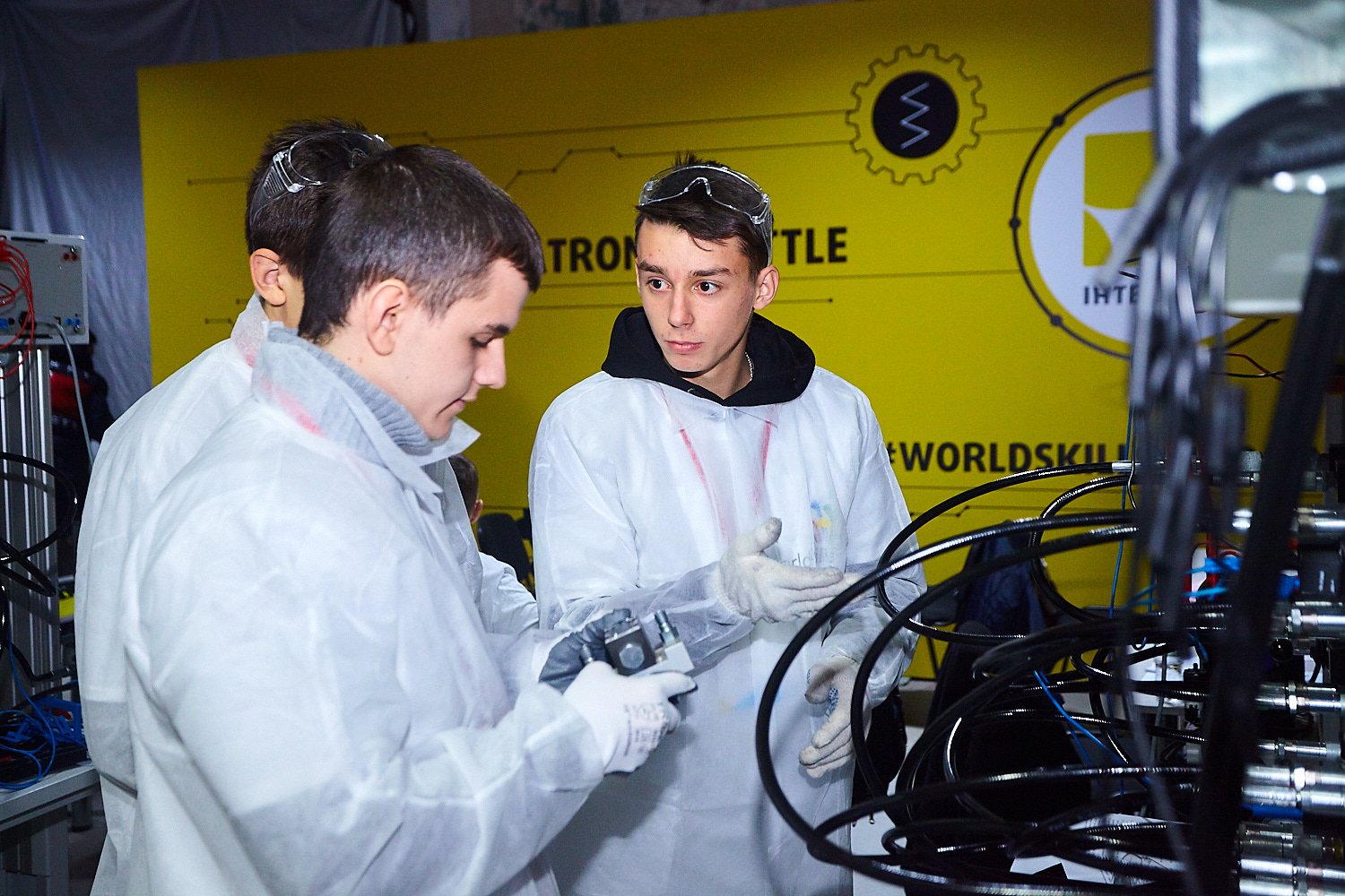 Крепкая команда - залог успеха на конкурсе Крепкая команда - залог успеха на конкурсе