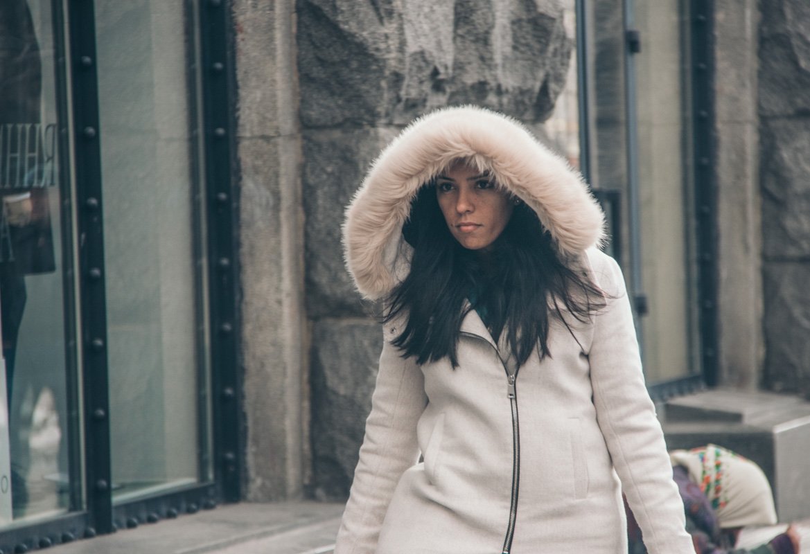 Главное, не упасть! И походка от бедра :) Главное, не упасть! И походка от бедра :)