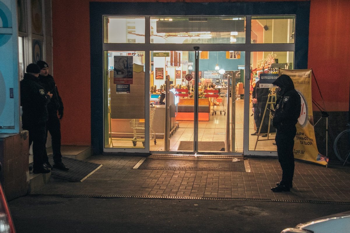 Неизвестный не назвал точный адрес магазина