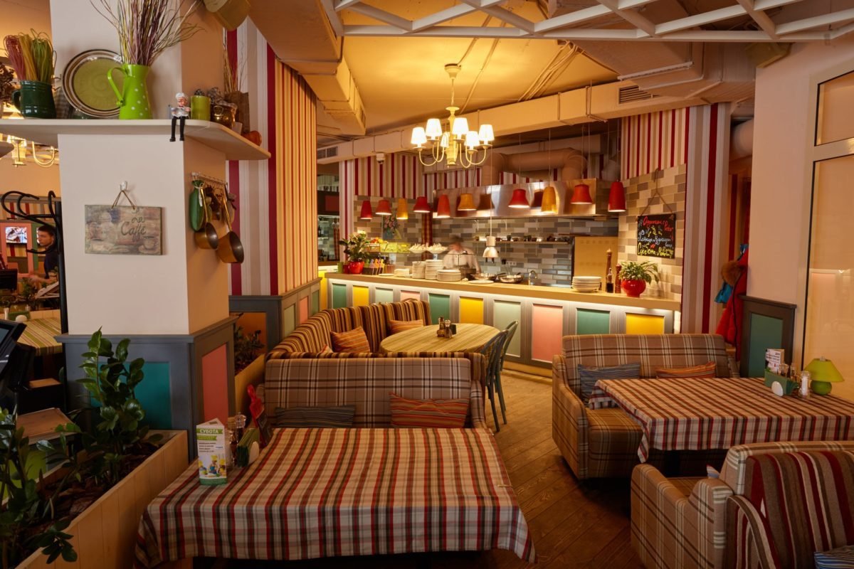 На выбор — 8 разных вариантов новогодней вечеринки