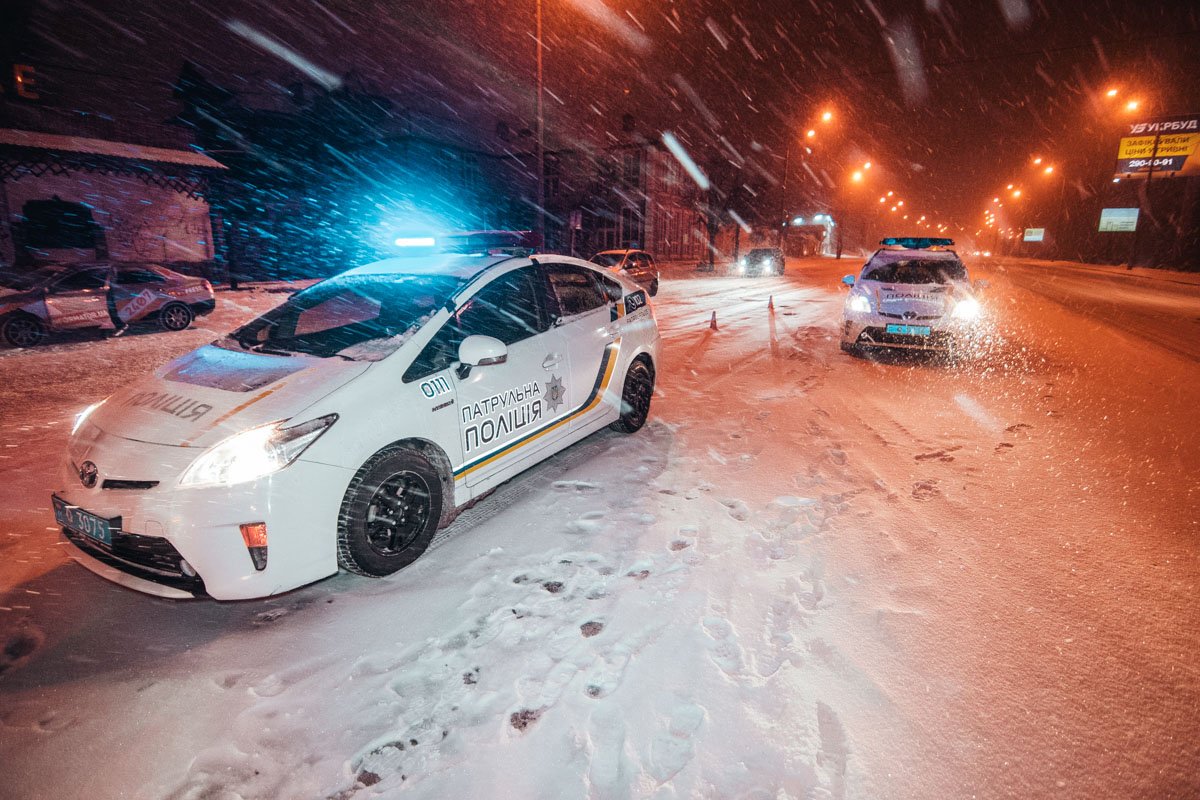 На месте происшествия работали патрульные, «скорая» и следственно-оперативная группа