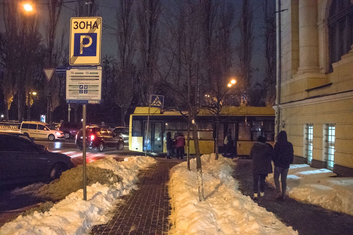 Происшествие случилось около 15:30 на пересечении бульвара Шевченко и улицы Франко