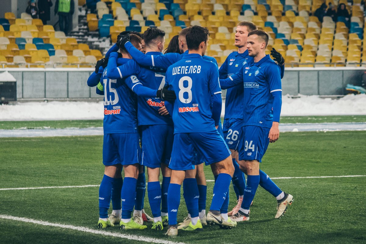 Радость "бело-синих" первому голу Радость "бело-синих" первому голу