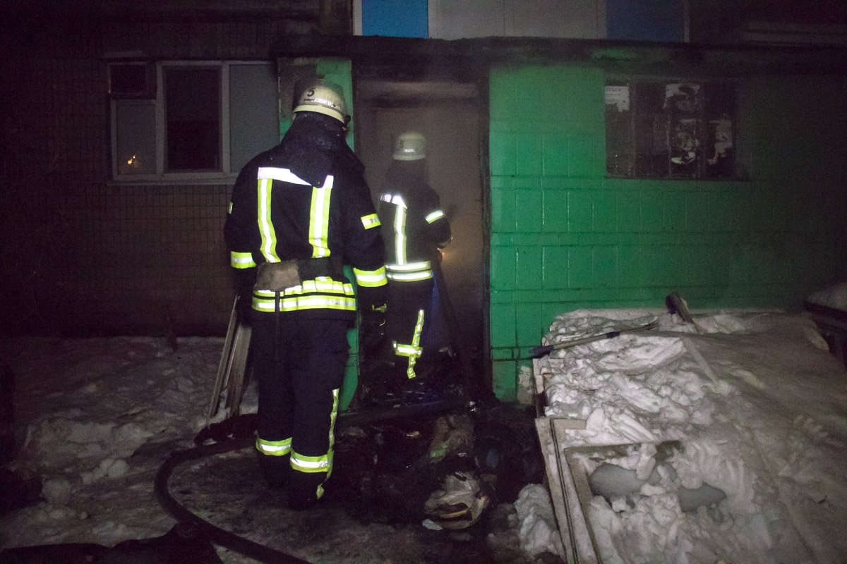 На Харьковском шоссе случился пожар