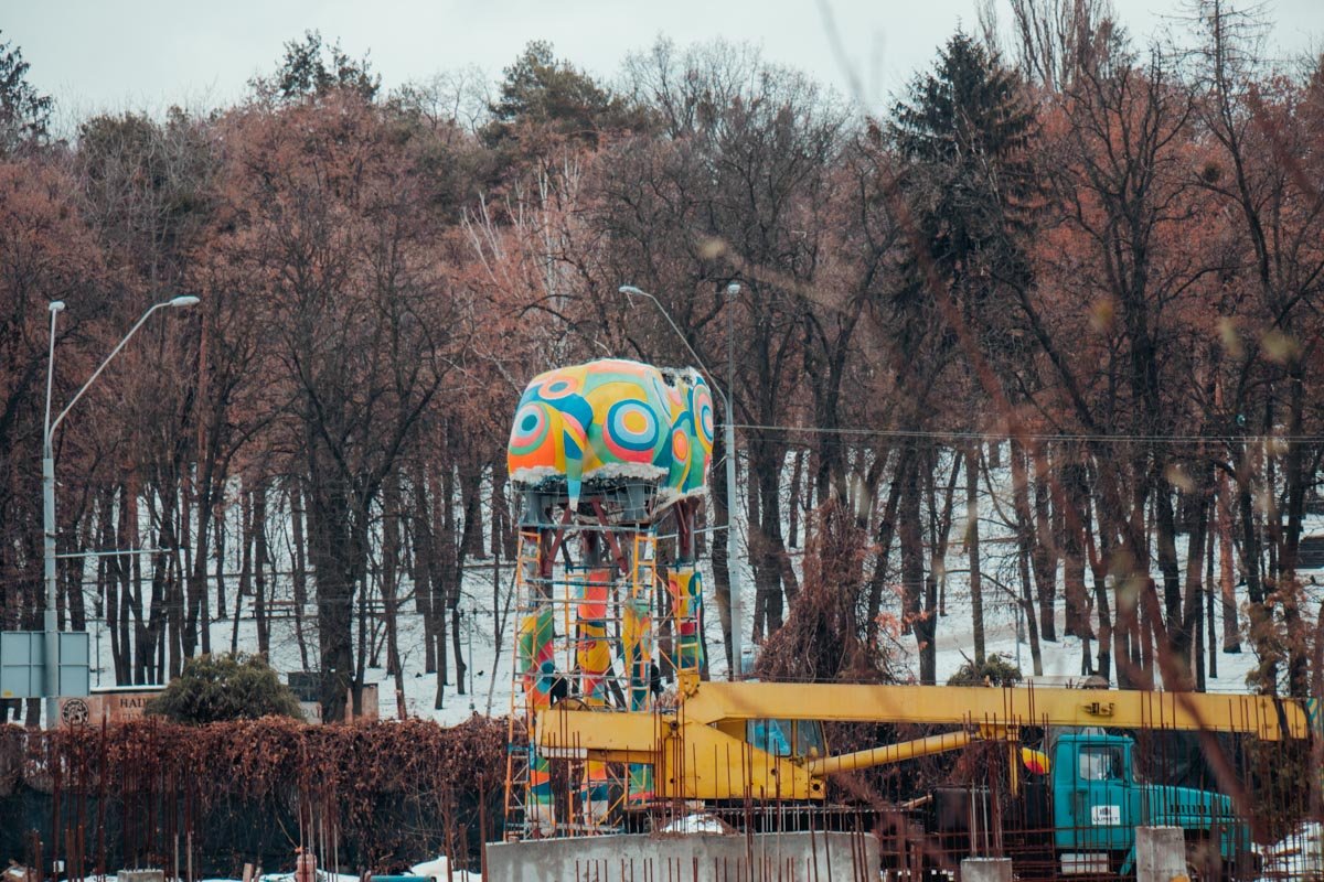15-метровая скульптура будет расписана в стиле известной художницы Сони Делоне