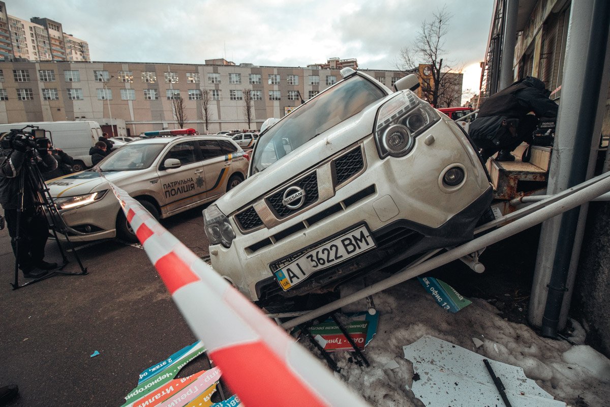 Происшествие случилось на улице Сурикова, 3