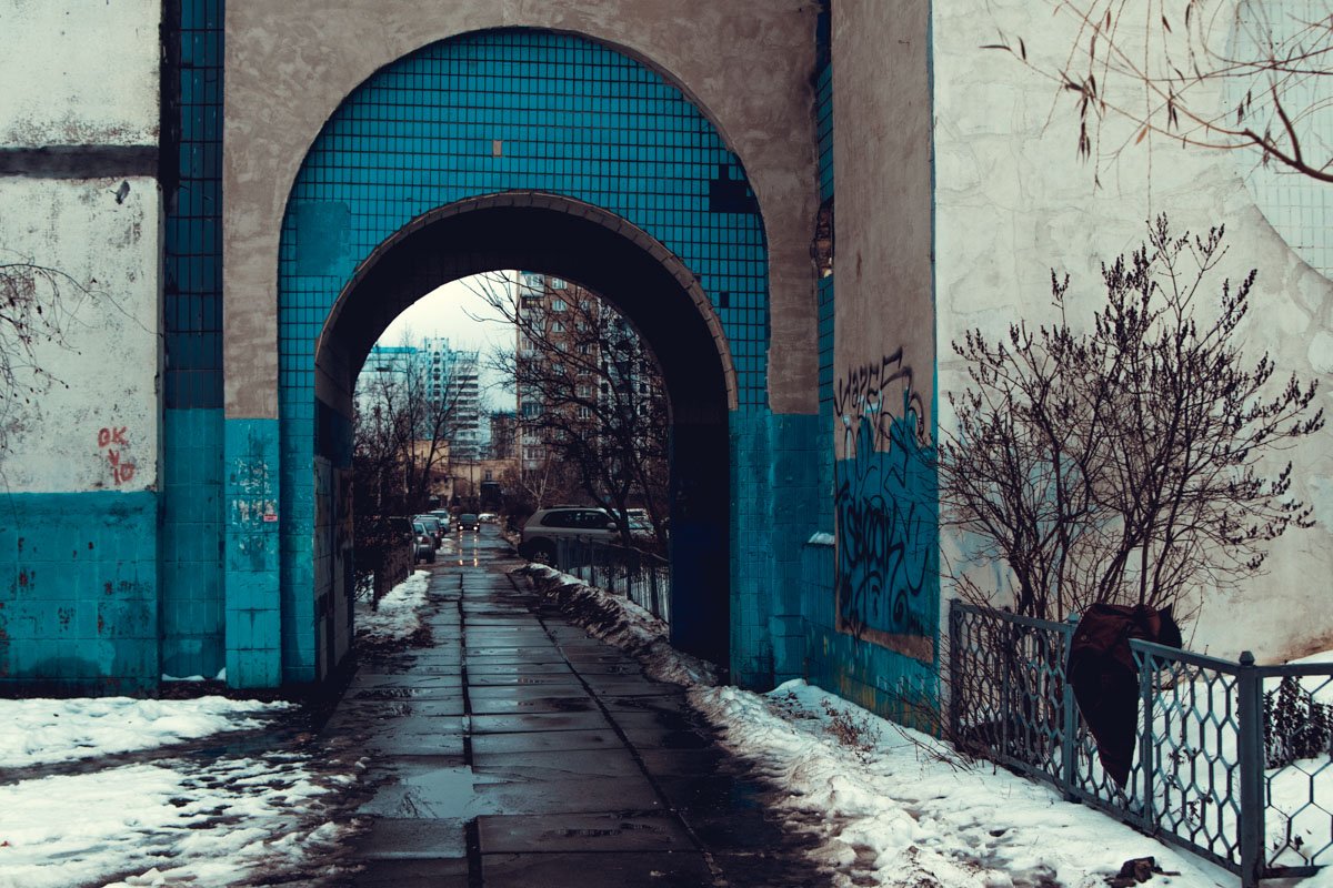 Однако в данный момент будущий библиохаб выглядит скорее как локация из постапокаллиптического фильма Однако в данный момент будущий библиохаб выглядит скорее как локация из постапокаллиптического фильма