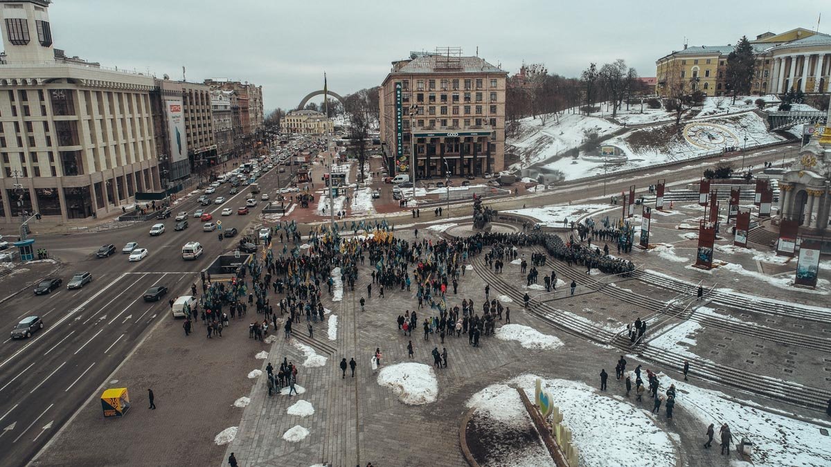 Националисты начали собираться на Майдане