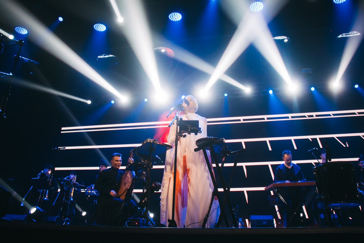  «Архаика соединяется с современностью» — наверное, самое краткое высказывание, которым можно охарактеризовать это мероприятие