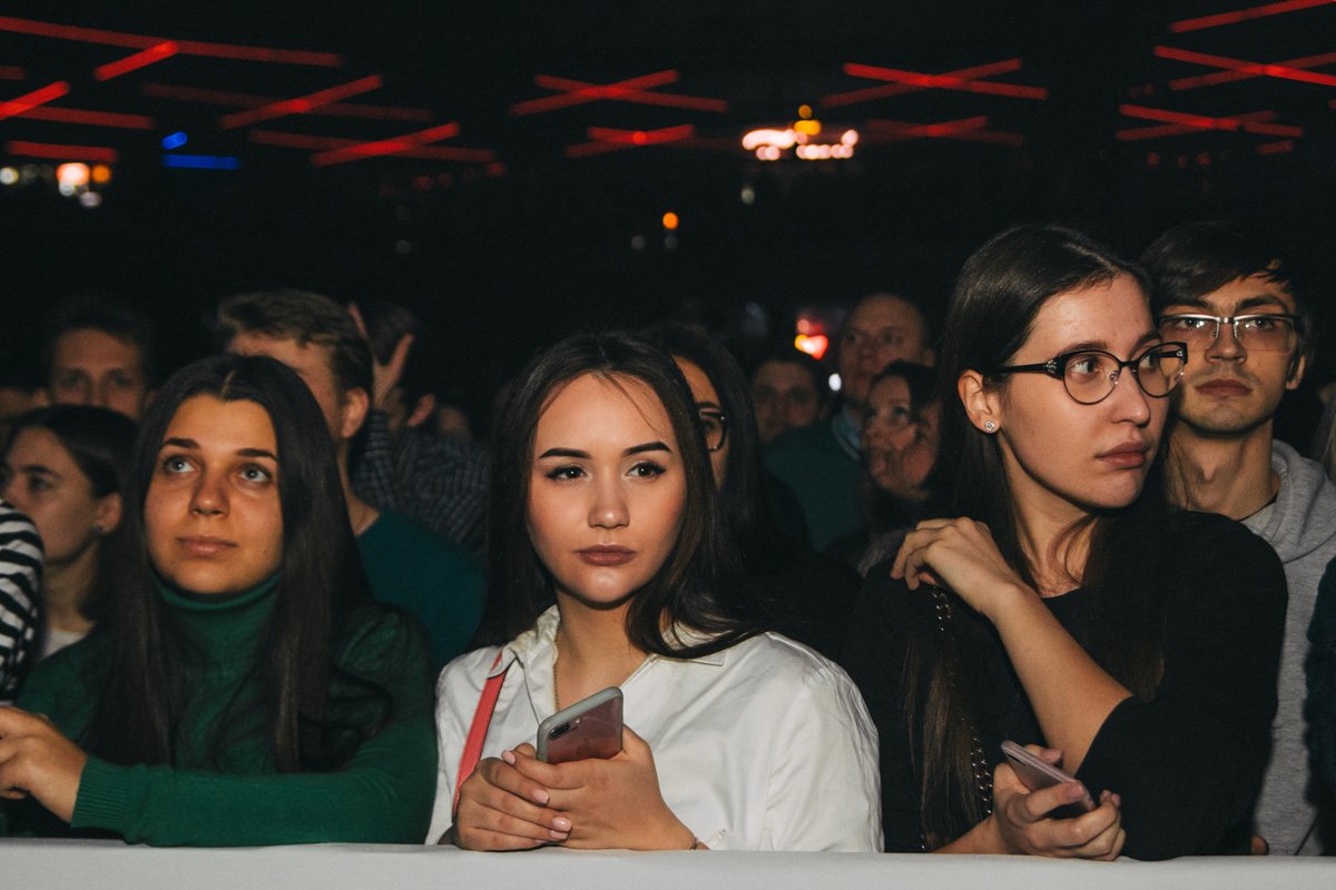 В ожидании любимого трека В ожидании любимого трека