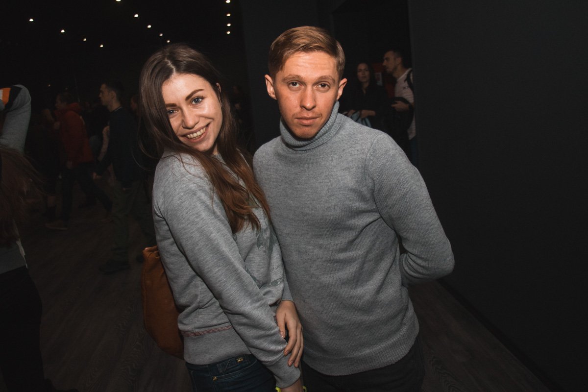 Редакция Информатора тоже пришла послушать качественную музыку Редакция Информатора тоже пришла послушать качественную музыку